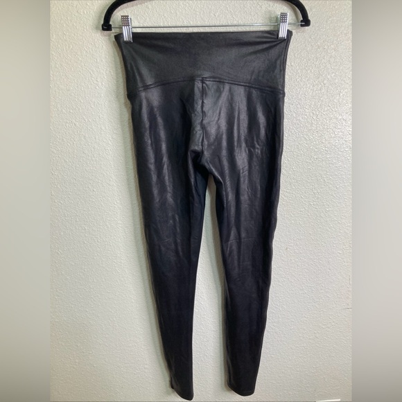 Spanx Black Faux Leather Leggings High Rise Women’s Size Large Compression - Picture 3 of 3